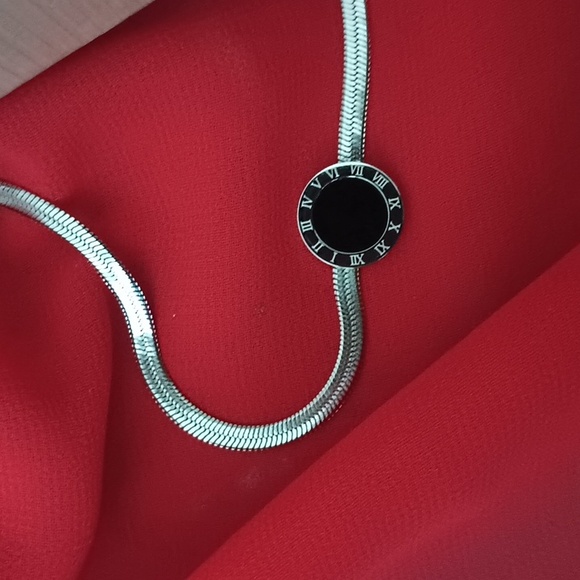 🆕 Stainless steel snake chain with roman numerals - Picture 8 of 9